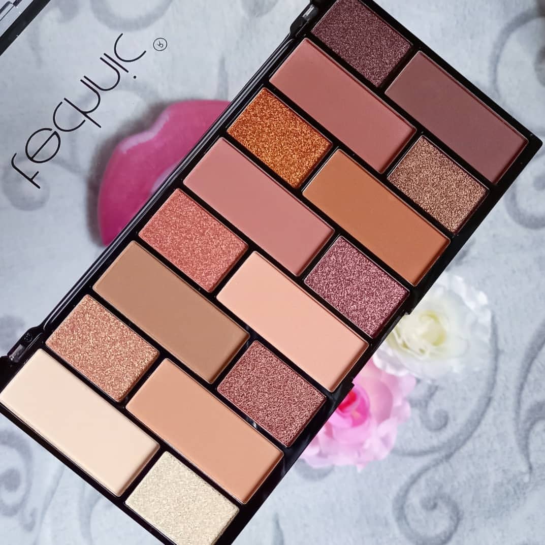 Technic Exposed Pressed Pigment Palette (29.6gm)